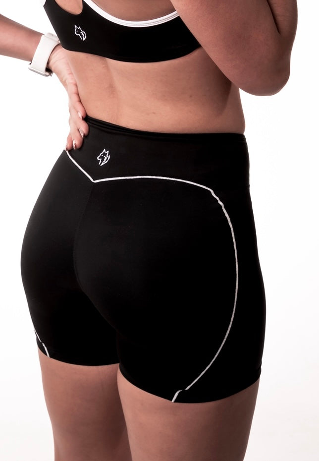 ALPHA black short